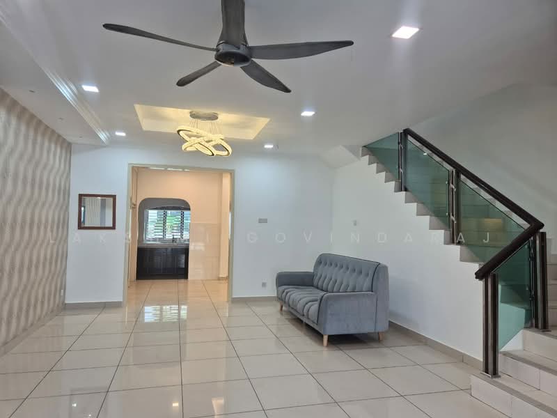 2-storey Terraced House for Sale in Bandar Puteri Klang (Klang) - Lakshmi Govindaraj - Living Room - PropertyGuru.com.my