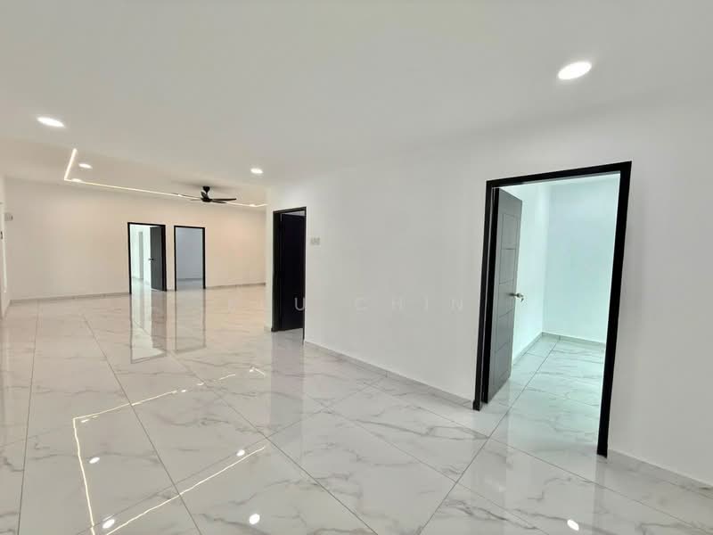 1-storey Terraced House for Sale in Taman Puteri Wangsa (Ulu Tiram) - Kuu Chin - Living Room - PropertyGuru.com.my