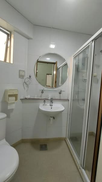 Condominium for Sale at Indah Villa Condominium - Lee Su Li - Bathroom - PropertyGuru.com.my