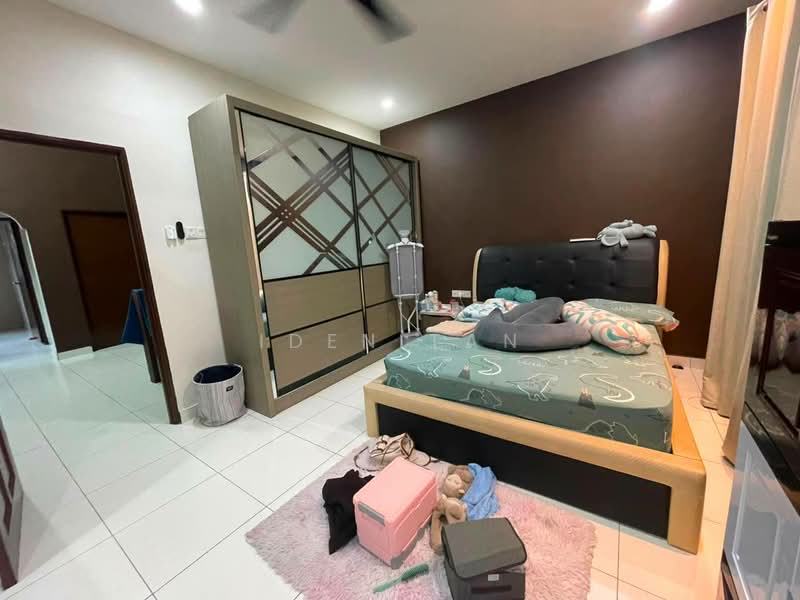 Rumah Teres 2-Tingkat untuk Dijual di Taman Scientex Senai (Senai) - Iden Tan - Bedroom - PropertyGuru.com.my