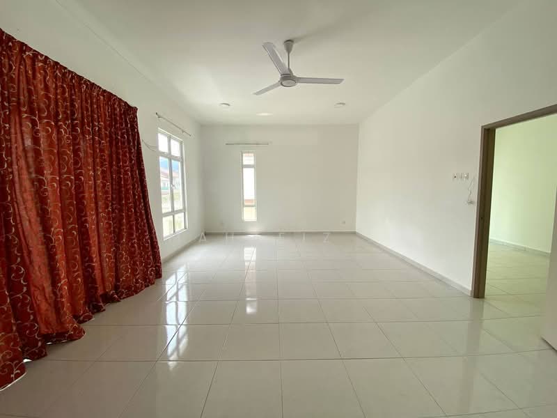 Bungalow House for Sale in Taman Bukit Senawang (Senawang) - Mahafiz . - PropertyGuru.com.my
