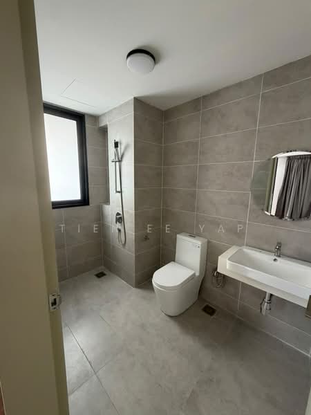 Kediaman Servis untuk Disewa di Arunya @ KL North - Tien Ee Yap - Bathroom - PropertyGuru.com.my