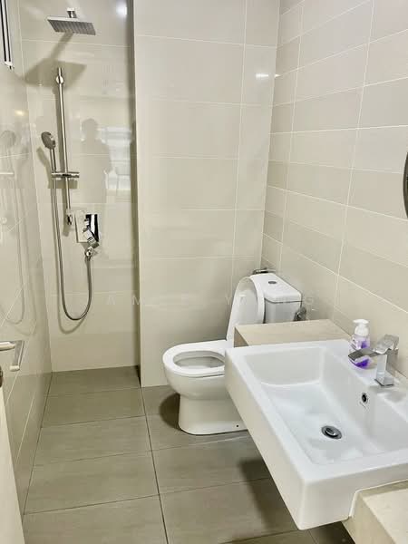 Pejabat untuk Disewa di KLCC (KL City Centre) - Jamie Yong - Bathroom - PropertyGuru.com.my