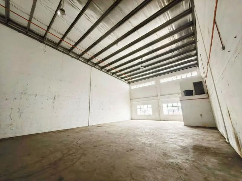 Kilang Teres untuk Disewa di Kawasan Perindustrian Tiong Nam (Tebrau) - Cora Loh - Interior - PropertyGuru.com.my