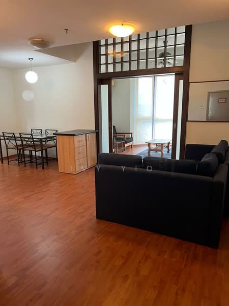 Service Residence for Sale at Amcorp Serviced Suites - Ivy Yio - Living Room - PropertyGuru.com.my