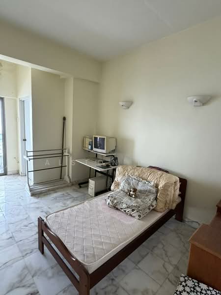 Condominium for Sale at Diamond Villa Condominium - Alston Loh - Bedroom - PropertyGuru.com.my