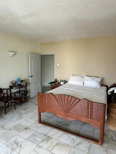 Condominium for Sale at Diamond Villa Condominium - Alston Loh - Bedroom - PropertyGuru.com.my