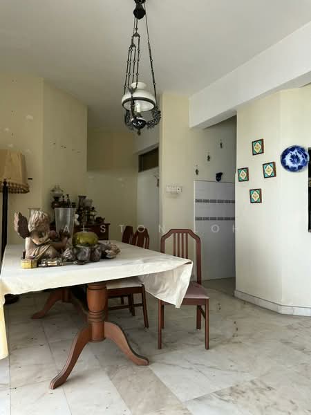 Condominium for Sale at Diamond Villa Condominium - Alston Loh - Dining Room - PropertyGuru.com.my