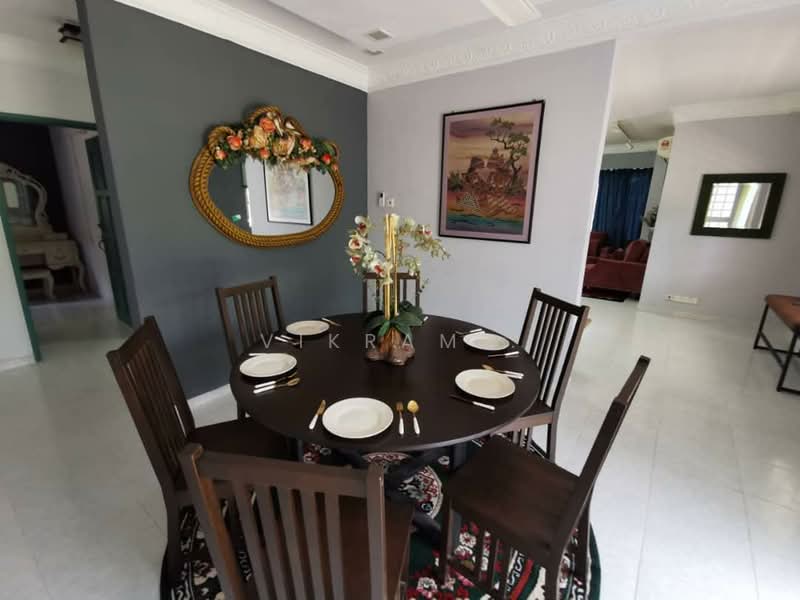 Bungalow House for Sale in Bandar Country Homes (Rawang) - Vikram . - Dining Room - PropertyGuru.com.my