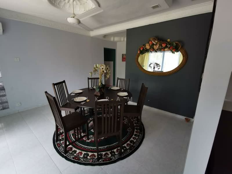 Bungalow House for Sale in Bandar Country Homes (Rawang) - Vikram . - Dining Room - PropertyGuru.com.my