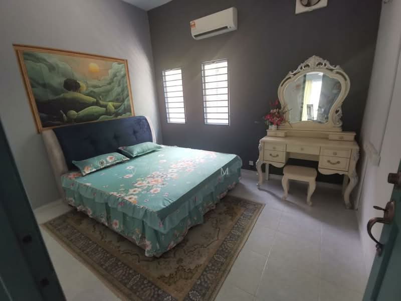 Bungalow House for Sale in Bandar Country Homes (Rawang) - Vikram . - Bedroom - PropertyGuru.com.my