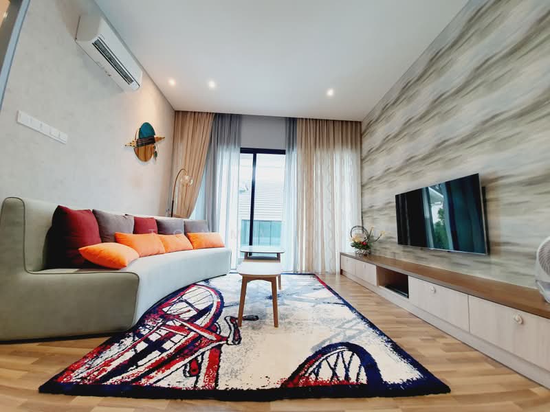 Rumah Berkembar untuk Dijual di Shah Alam (Selangor) - Tommy Liew - Living Room - PropertyGuru.com.my