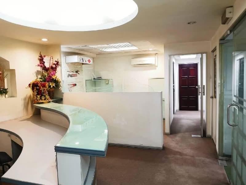 Kilang untuk Disewa di Taman Mount Austin (Tebrau) - Jordan . - Entrance - PropertyGuru.com.my