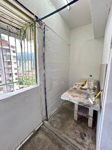 Flat for Sale at Farlim 4 - Leong . - Balcony - PropertyGuru.com.my