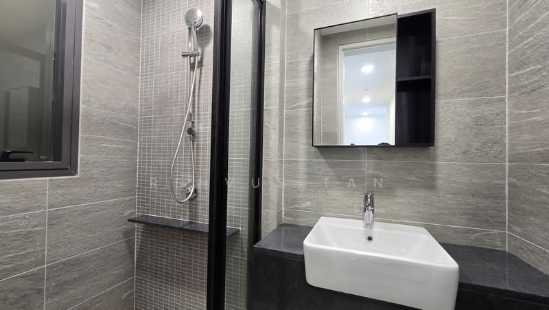 Service Residence for Rent at Edelweiss @ Tropicana Gardens - Rehvus Tan - Bathroom - PropertyGuru.com.my