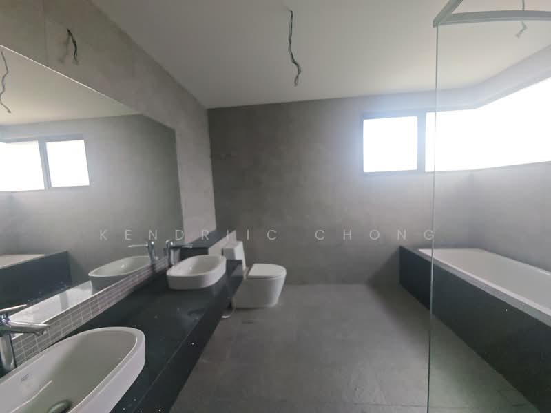 Bungalow House untuk Dijual di Jade Hills (Kajang) - Kendriic Chong - Bathroom - PropertyGuru.com.my