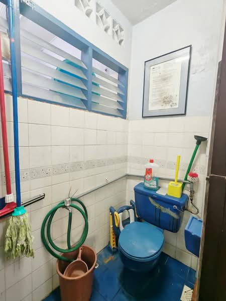 Rumah Teres 1-Tingkat untuk Dijual di Taman Petaling Indah (Klang) - Kelly Teo - Bathroom - PropertyGuru.com.my