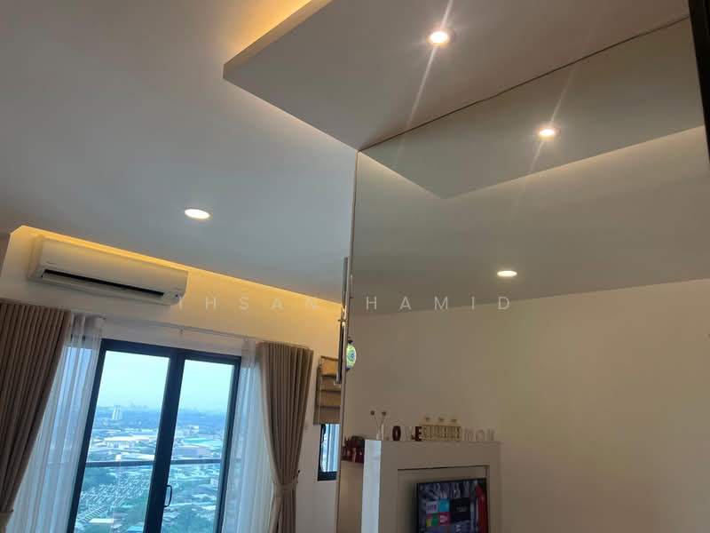 Kediaman Servis untuk Disewa di Symphony Tower (Menara Simfoni) - Ihsan Hamid - Living Room - PropertyGuru.com.my