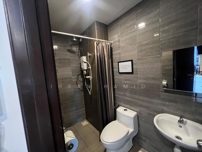 Kediaman Servis untuk Disewa di Symphony Tower (Menara Simfoni) - Ihsan Hamid - Bathroom - PropertyGuru.com.my