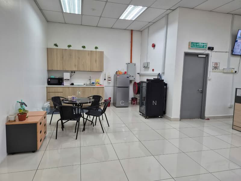 Kilang untuk Disewa di Bandar Indahpura (Kulai) - Kuu Chin - Kitchen - PropertyGuru.com.my