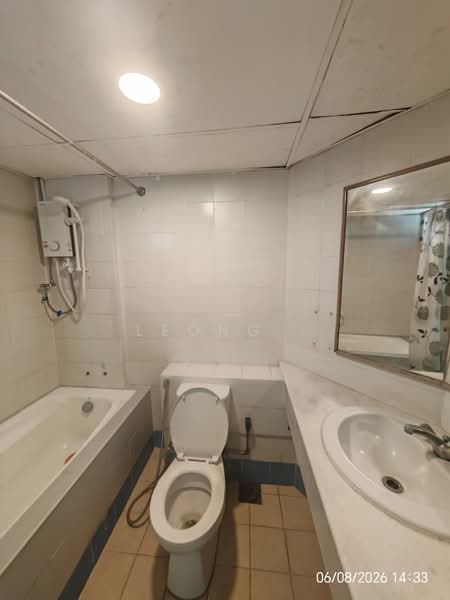Apartment for Rent at Desa Mar Vista - Leong . - Bathroom - PropertyGuru.com.my