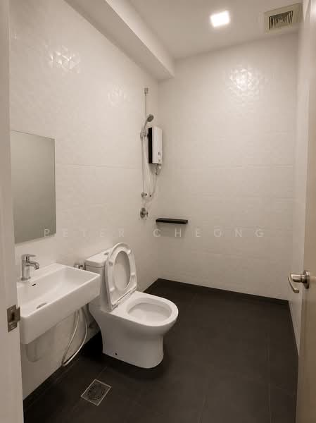 Kondominium untuk Disewa di Elevia Residences - Peter Cheong - Bathroom - PropertyGuru.com.my