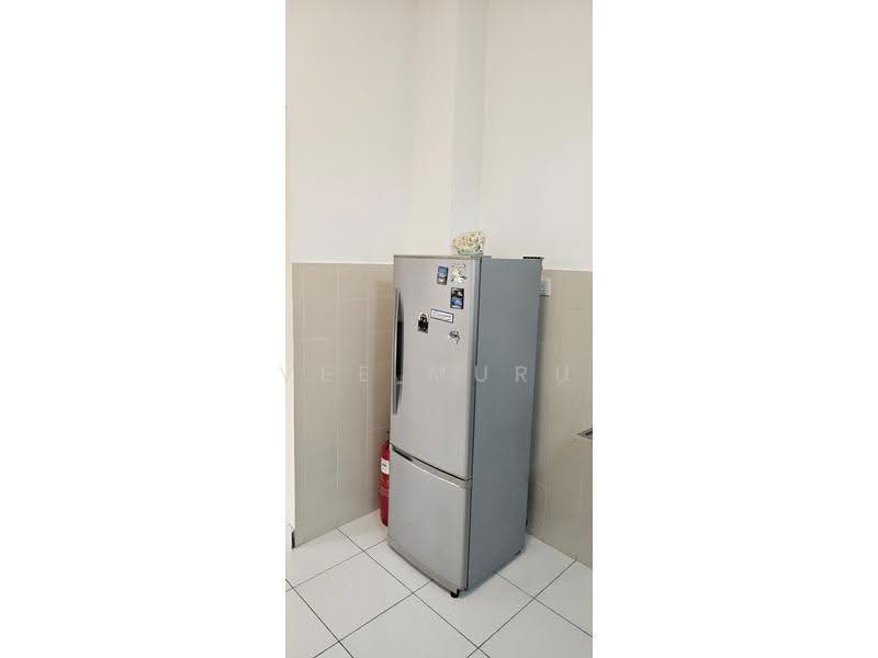 2-storey Terraced House for Rent in Hulu Langat (Selangor) - Vee Muru - Kitchen - PropertyGuru.com.my