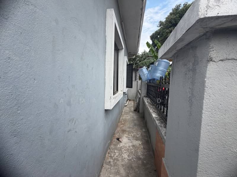 Rumah Teres 1-Tingkat untuk Dijual di Seksyen 20 (Shah Alam) - AIMAN ZUHDI - Exterior - PropertyGuru.com.my