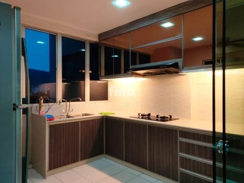Condominium for Rent at Putra Place Condominium - Jey Ong - Kitchen - PropertyGuru.com.my