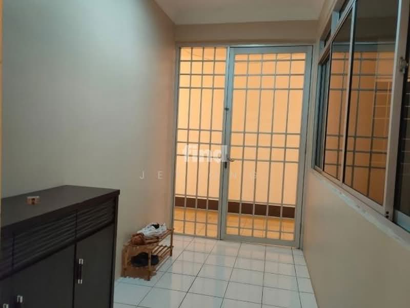 Condominium for Rent at Putra Place Condominium - Jey Ong - Entrance - PropertyGuru.com.my