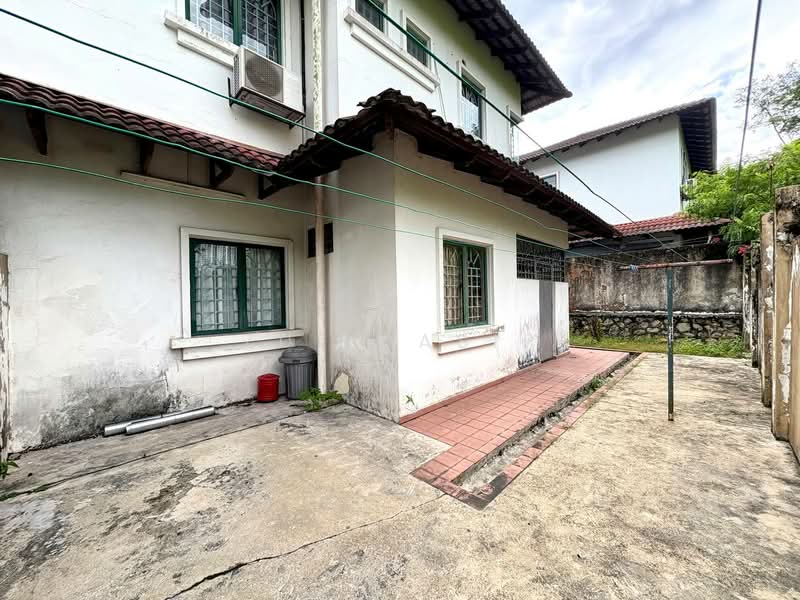 Rumah Berkembar untuk Dijual di Ampang (Selangor) - Zul Hasif - PropertyGuru.com.my