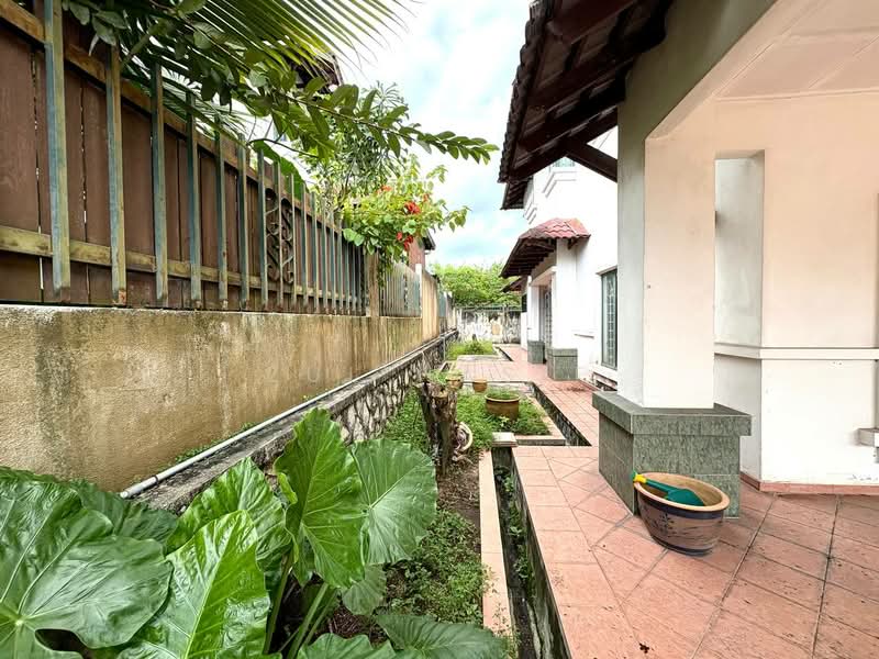 Rumah Berkembar untuk Dijual di Ampang (Selangor) - Zul Hasif - PropertyGuru.com.my