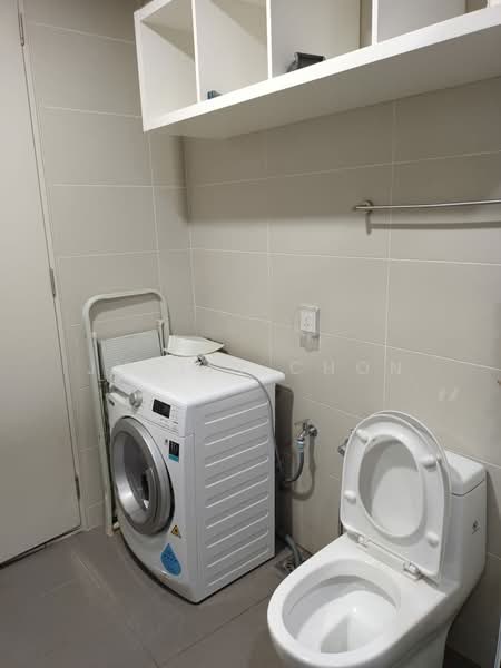 Service Residence for Rent at 28 Boulevard - Justin Chon - Bathroom - PropertyGuru.com.my