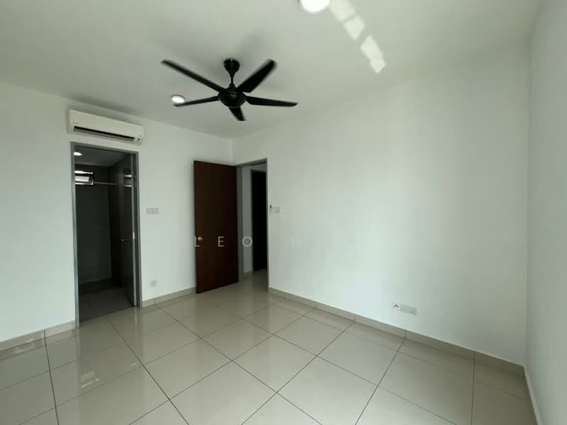 Kediaman Servis untuk Disewa di KL Traders Square - Leo Han - Bedroom - PropertyGuru.com.my