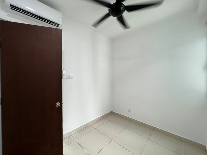 Kediaman Servis untuk Disewa di KL Traders Square - Leo Han - Bedroom - PropertyGuru.com.my