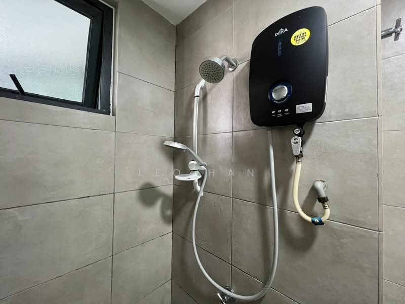Kediaman Servis untuk Disewa di KL Traders Square - Leo Han - Bathroom - PropertyGuru.com.my