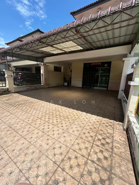 2-storey Terraced House for Sale in Taman Daya (Johor Bahru) - Max Loh - Exterior - PropertyGuru.com.my
