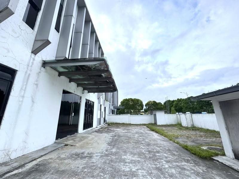 Kilang Berkembar untuk Disewa di Eco Business Park 1 (Johor Bahru) - Karl Lim - Exterior - PropertyGuru.com.my