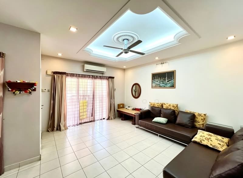 2-storey Terraced House for Sale in Bukit Jelutong (Shah Alam) - Ryan Soo - Living Room - PropertyGuru.com.my