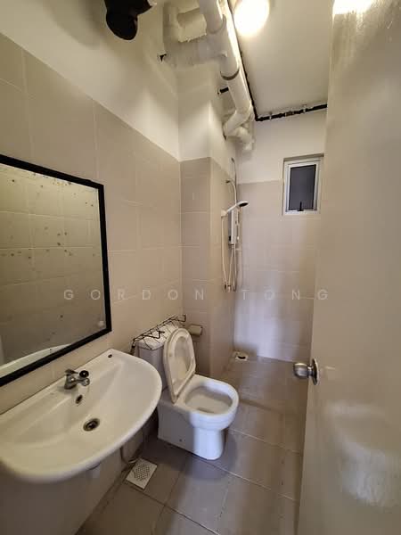 Pangsapuri untuk Disewa di Residensi Seri Wahyu - Gordon Tong - Bathroom - PropertyGuru.com.my