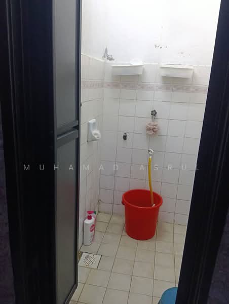 2-storey Terraced House for Sale in Bandar Seri Alam (Masai) - Muhamad Asrul - Bathroom - PropertyGuru.com.my