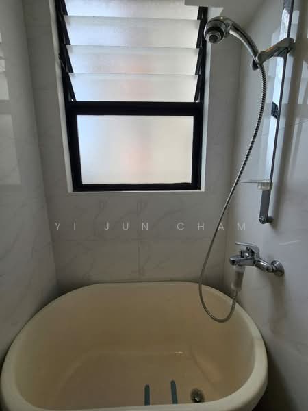 Condominium for Rent at Mont Kiara Pines - Yi Jun Cham - Bathroom - PropertyGuru.com.my