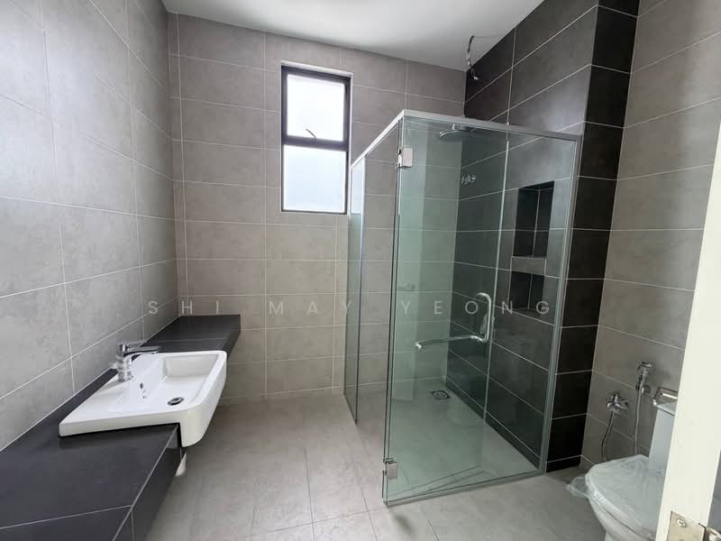 Semi-Detached House for Sale in Setia Eco Gardens (Gelang Patah) - Shi May Yeong - Bathroom - PropertyGuru.com.my