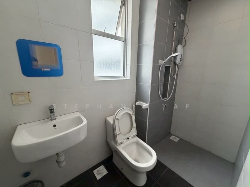 Condominium for Rent at The Aliff Residences (Alif Utama) - Stephanie Yap - Bathroom - PropertyGuru.com.my