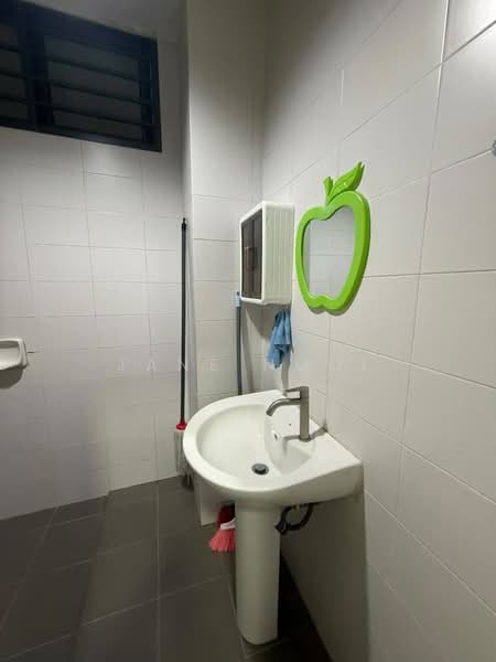 Service Residence for Rent at Palazio - Jane Ngoi - Bathroom - PropertyGuru.com.my