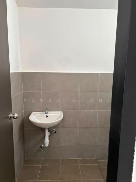 1-storey Terraced House for Sale in Kepala Batas (Penang) - Azura Ghani - Bathroom - PropertyGuru.com.my