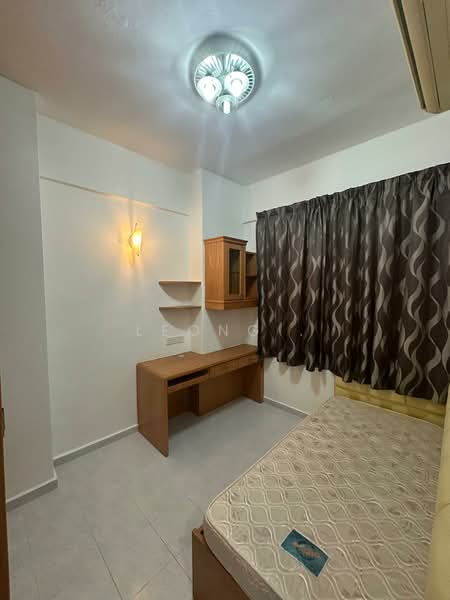 Condominium for Sale at Eden Seaview Condominium - Leong . - Bedroom - PropertyGuru.com.my