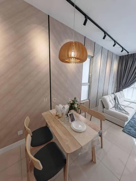 Kondominium untuk Disewa di Emerald Hill - HC Tan - Living Room - PropertyGuru.com.my