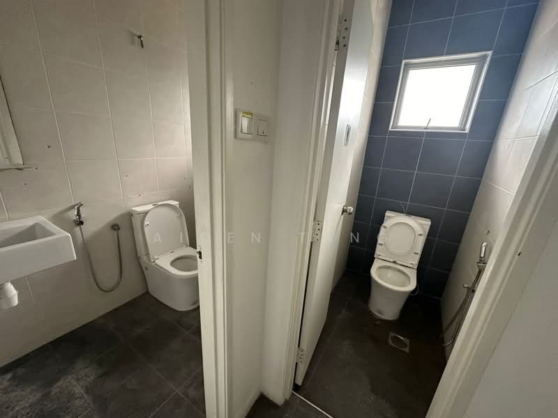 Kilang untuk Dijual di Kempas (Johor Bahru) - Aiden Tang - Bathroom - PropertyGuru.com.my