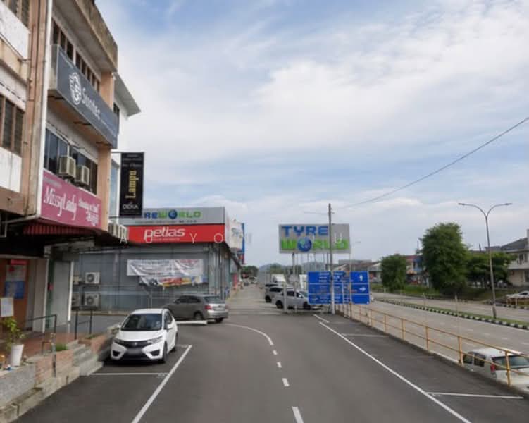 Shop / Office for Rent in Taman Johor Jaya (Johor Bahru) - Au Yong Lucy - Exterior - PropertyGuru.com.my